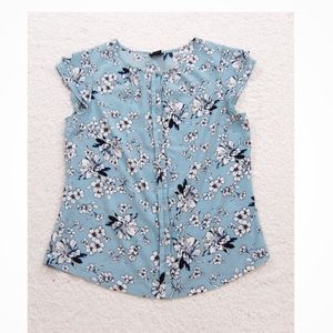 Ann Taylor blue floral Button Down Blouse